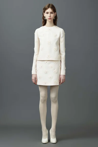 Look 17